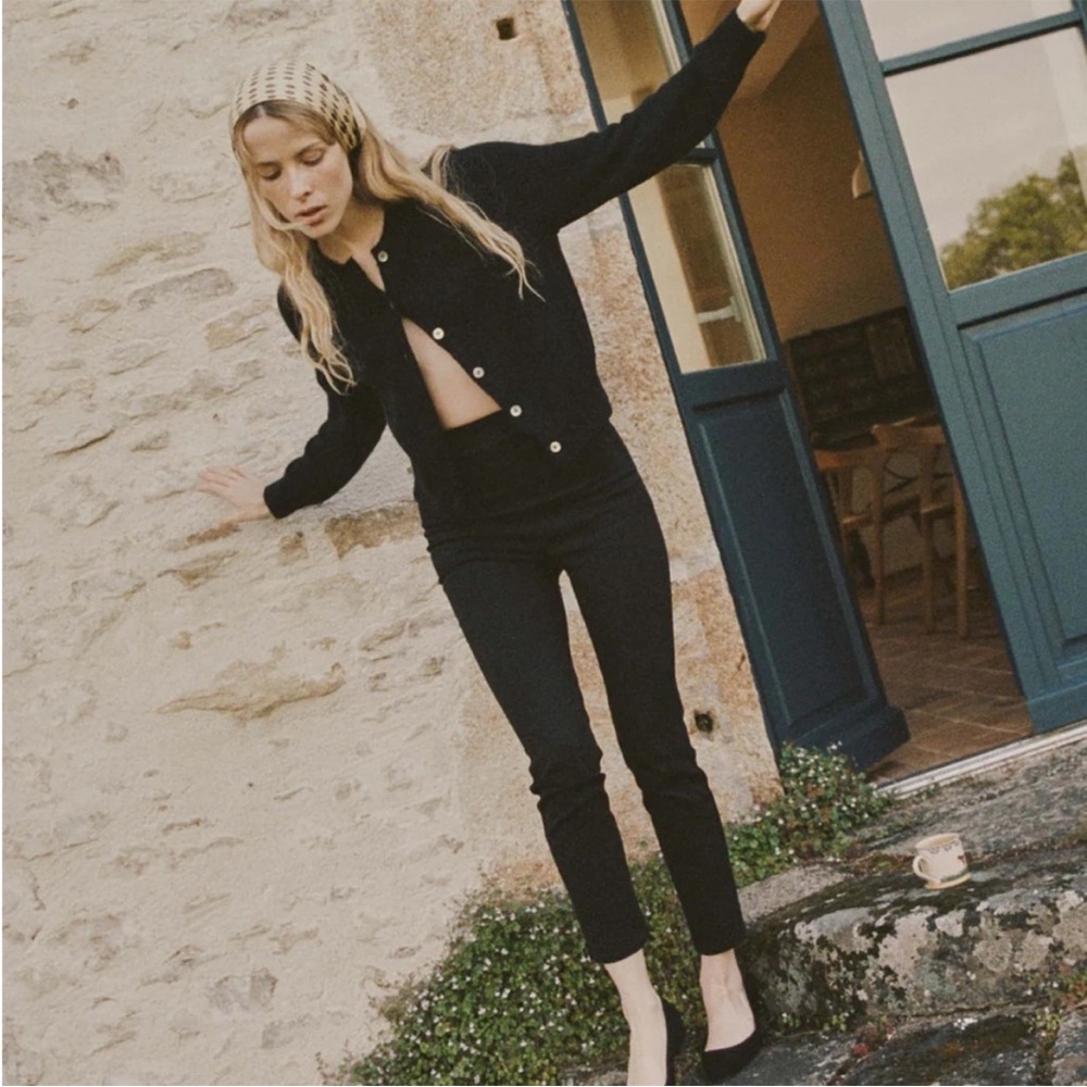 NWOT DÔEN Petra Cardigan in Black